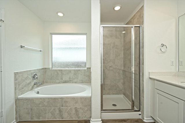 180 Madrid DR, Kyle, TX 78640