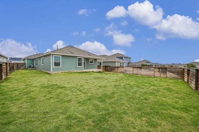 180 Madrid DR, Kyle, TX 78640