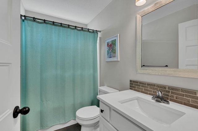 2544 N Quartz St, Andover, KS 67002