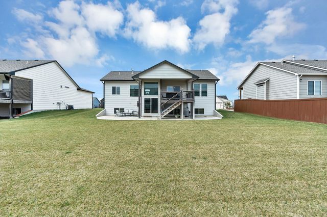 2544 N Quartz St, Andover, KS 67002