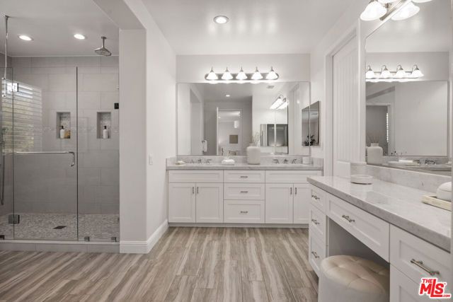 20445 Via Sansovino, Porter Ranch (los Angeles), CA 91326