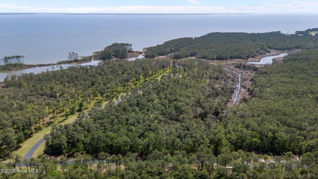 178 River Watch Road, Oriental, NC 28571