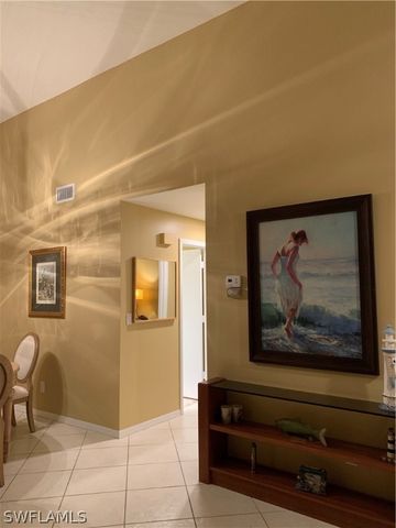 131 Bristol LN C-16, Naples, FL 34112