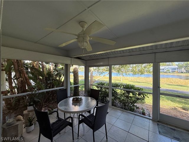 131 Bristol LN C-16, Naples, FL 34112