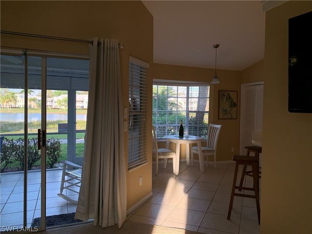 131 Bristol LN C-16, Naples, FL 34112