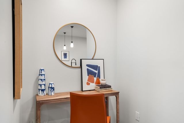 10 Somerset 402, Winthrop, MA 02152