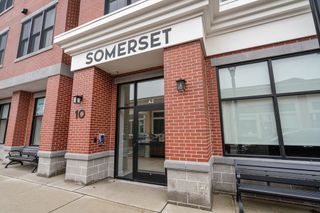 10 Somerset 402, Winthrop, MA 02152