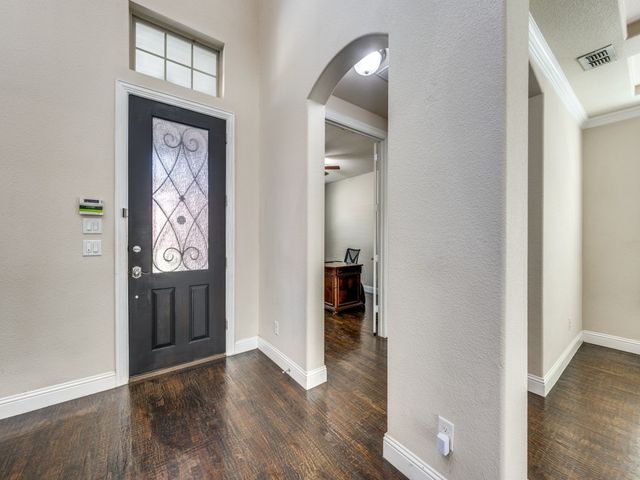 7340 Beranger Drive, Irving, TX 75063