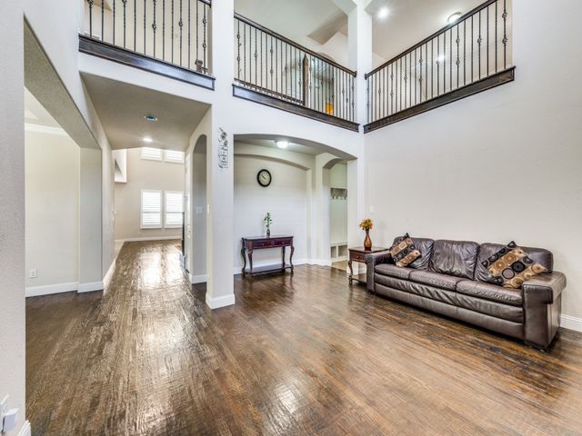7340 Beranger Drive, Irving, TX 75063