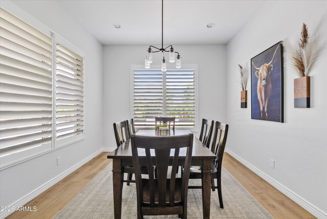 2562 E CLARK Drive, Gilbert, AZ 85297