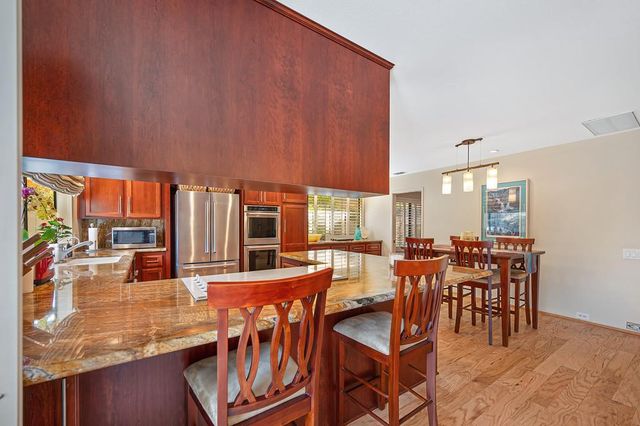 11600 Forty Niner Cir, Gold River, CA 95670