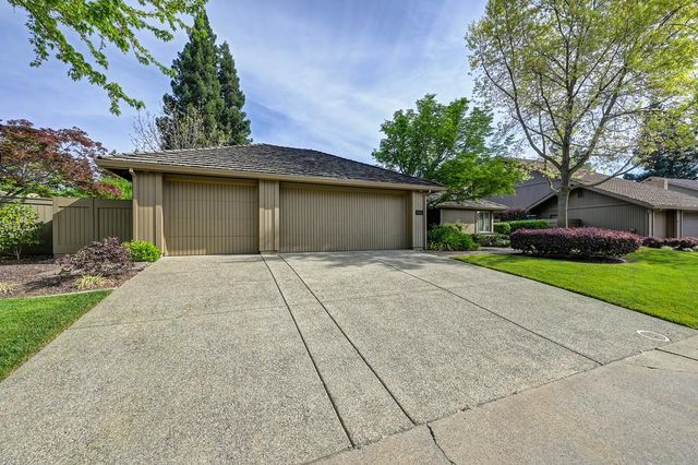 11600 Forty Niner Cir, Gold River, CA 95670