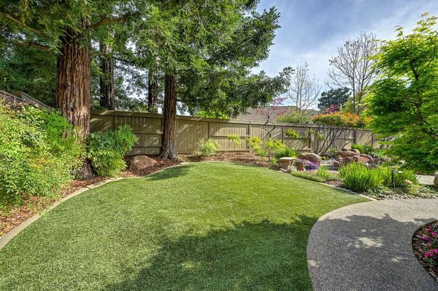 11600 Forty Niner Cir, Gold River, CA 95670