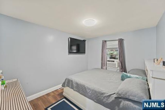 147 7th Street, Saddle Brook, NJ 07663