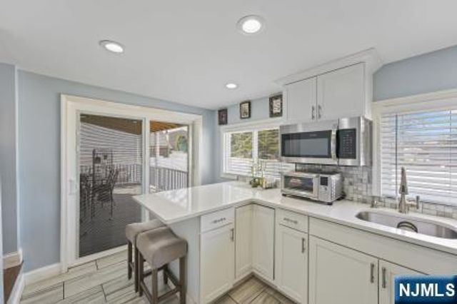 147 7th Street, Saddle Brook, NJ 07663