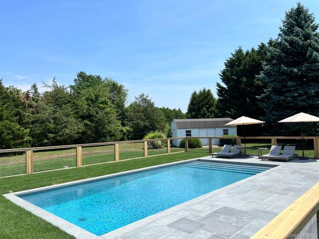 820 Gabriella Court, Mattituck, NY 11952