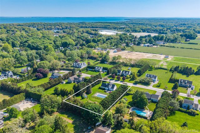 820 Gabriella Court, Mattituck, NY 11952