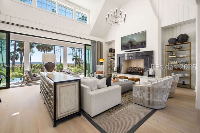 307 Davies Rd, Bluffton, SC 29910