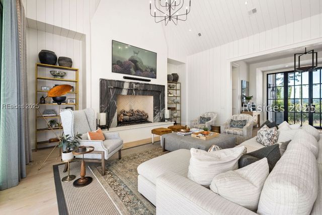 307 Davies Rd, Bluffton, SC 29910