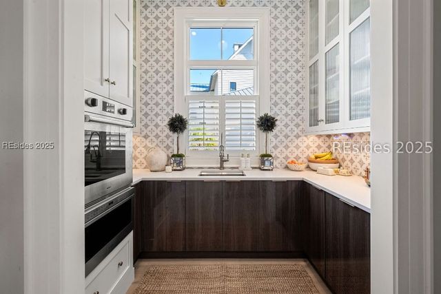 307 Davies Rd, Bluffton, SC 29910