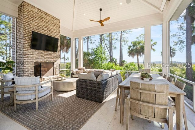 307 Davies Rd, Bluffton, SC 29910