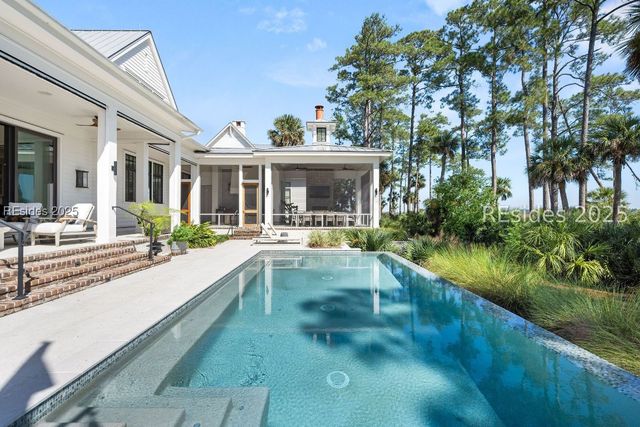 307 Davies Rd, Bluffton, SC 29910