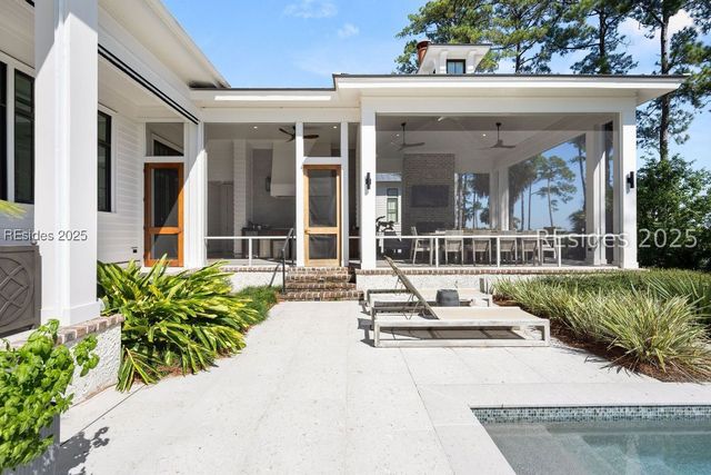 307 Davies Rd, Bluffton, SC 29910