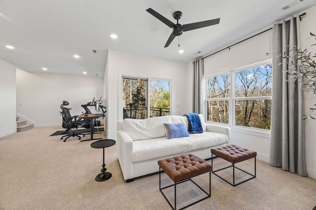 5 Shelly Lane, Bella Vista, AR 72714