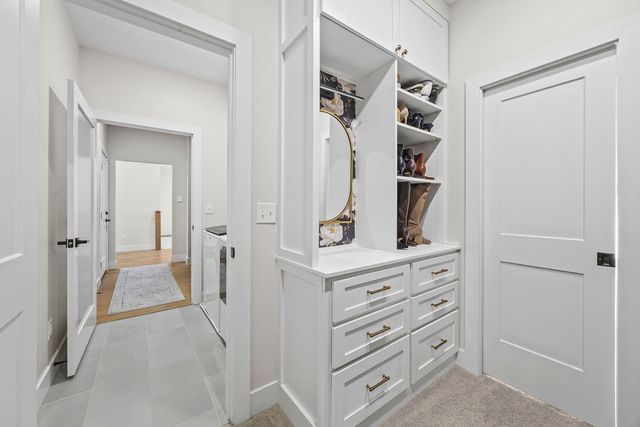 5 Shelly Lane, Bella Vista, AR 72714