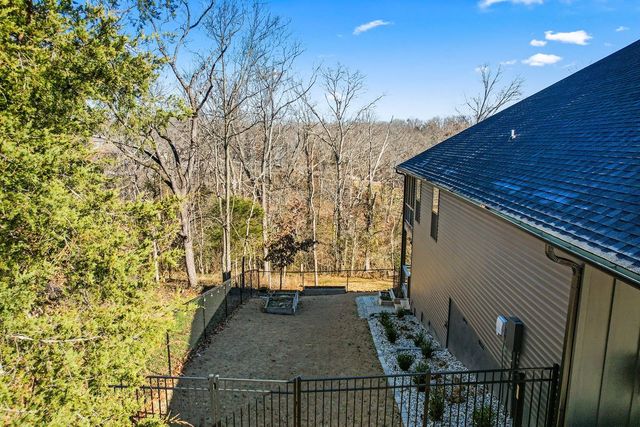 5 Shelly Lane, Bella Vista, AR 72714