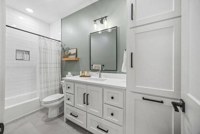 5 Shelly Lane, Bella Vista, AR 72714