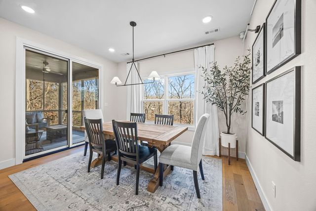 5 Shelly Lane, Bella Vista, AR 72714