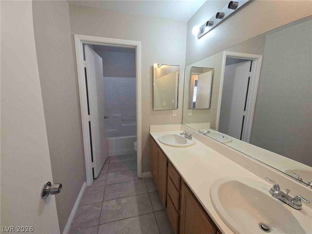 5930 Springmist Street, North Las Vegas, NV 89031