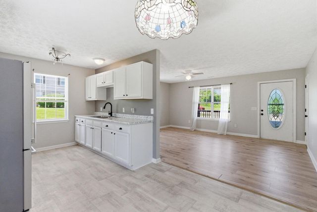 103 Ridge Road, Irvine, KY 40336