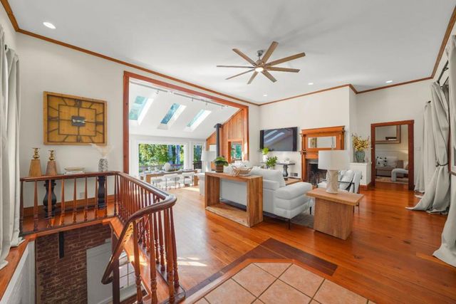 21474 Almaden Road, San Jose, CA 95120