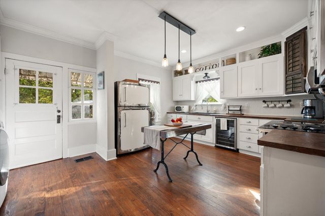 407 W Columbia Street, Weatherford, TX 76086