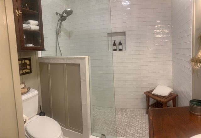 407 W Columbia Street, Weatherford, TX 76086