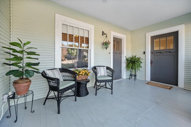 407 W Columbia Street, Weatherford, TX 76086