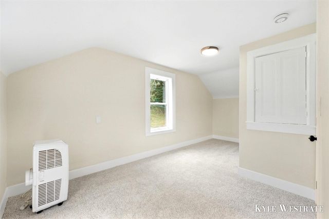 3820 11 Mile Road, Rockford, MI 49341