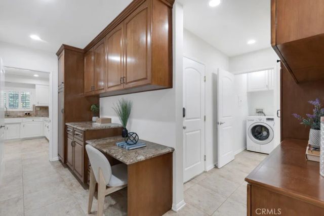 18950 Merridy Street, Northridge, CA 91324