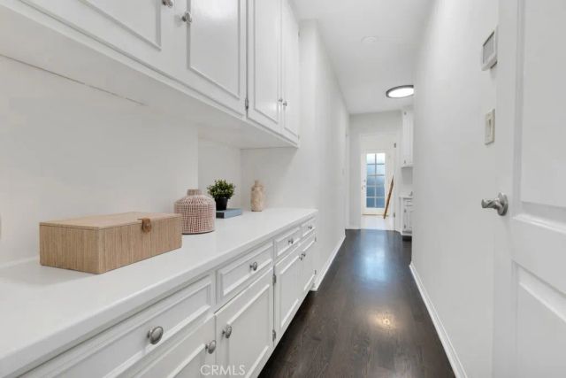 18950 Merridy Street, Northridge, CA 91324
