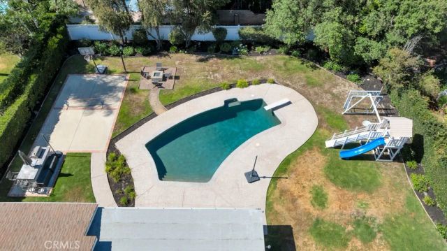 18950 Merridy Street, Northridge, CA 91324