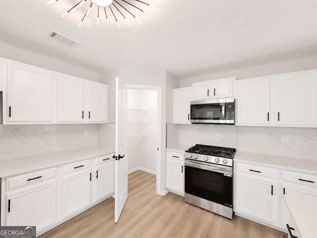 275 Spring Lake Terrace, Covington, GA 30016