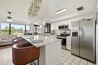 5830 Trailwinds DR 824, Fort Myers, FL 33907