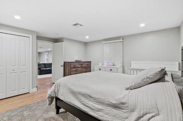 74 Oak Hill Rd, Southborough, MA 01745