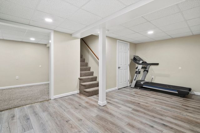 74 Oak Hill Rd, Southborough, MA 01745