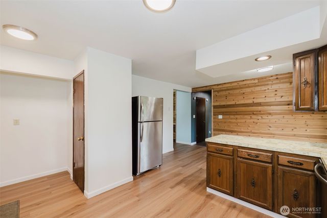 8025 W Wildcat Lake Road, Bremerton, WA 98312