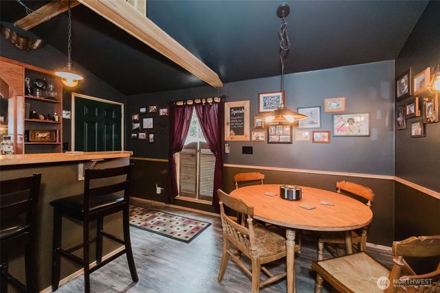 8025 W Wildcat Lake Road, Bremerton, WA 98312