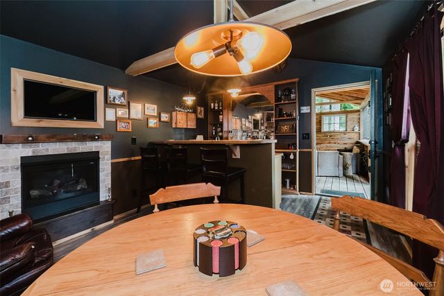 8025 W Wildcat Lake Road, Bremerton, WA 98312