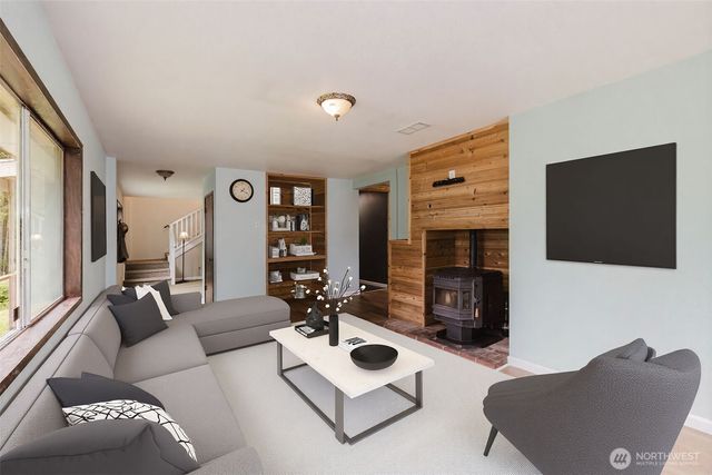 8025 W Wildcat Lake Road, Bremerton, WA 98312